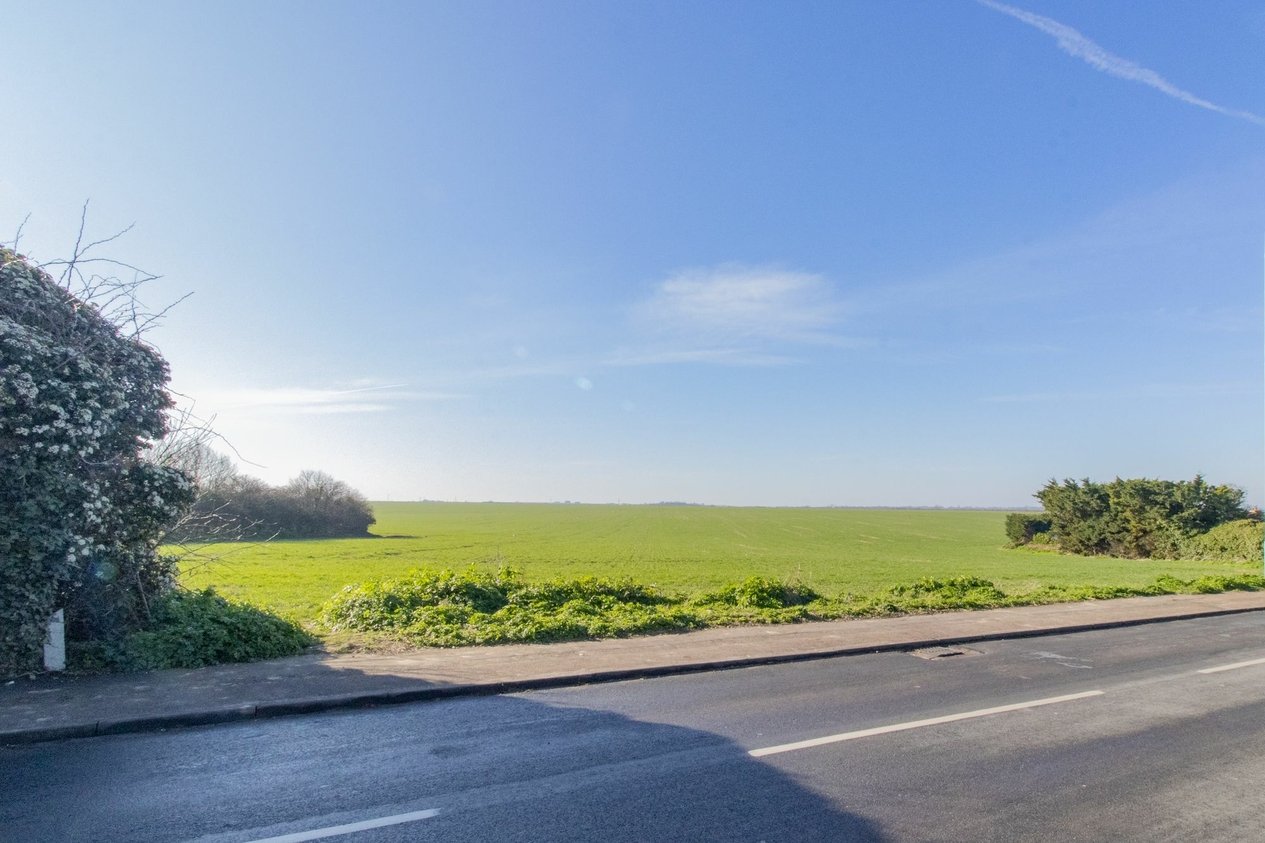 Properties Sold Subject To Contract in Miles Way  Birchington
