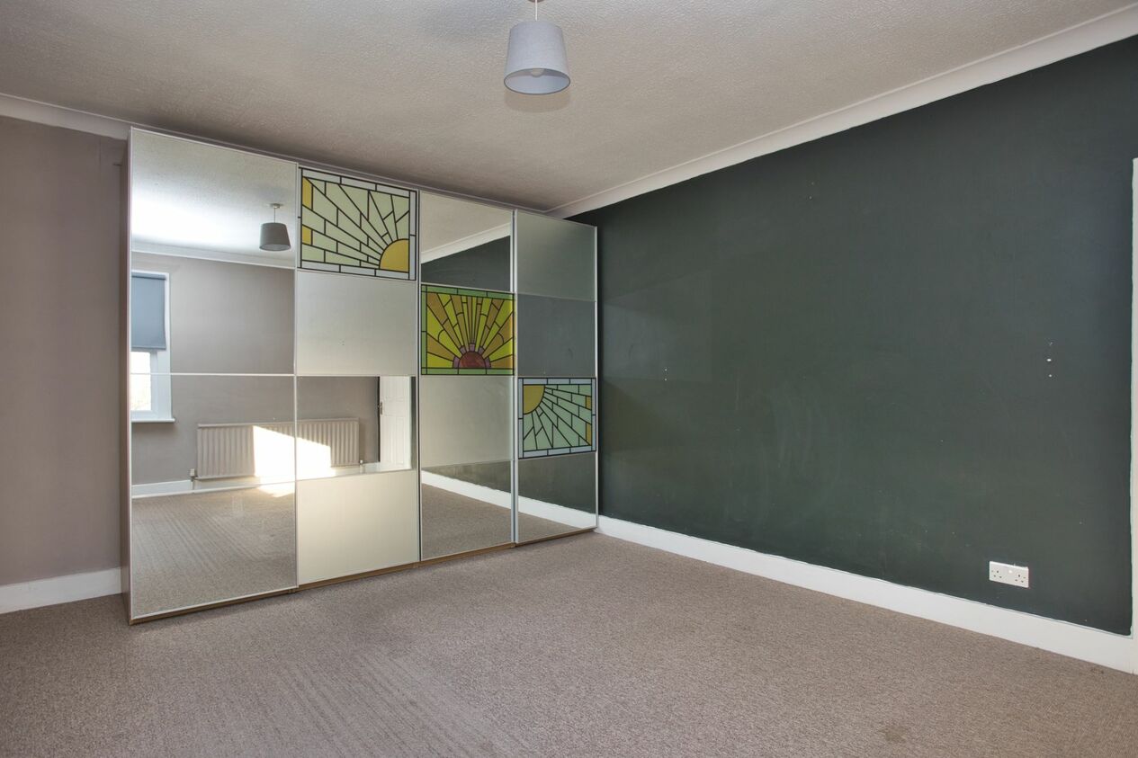 Properties Sold Subject To Contract in Mill Road  Deal