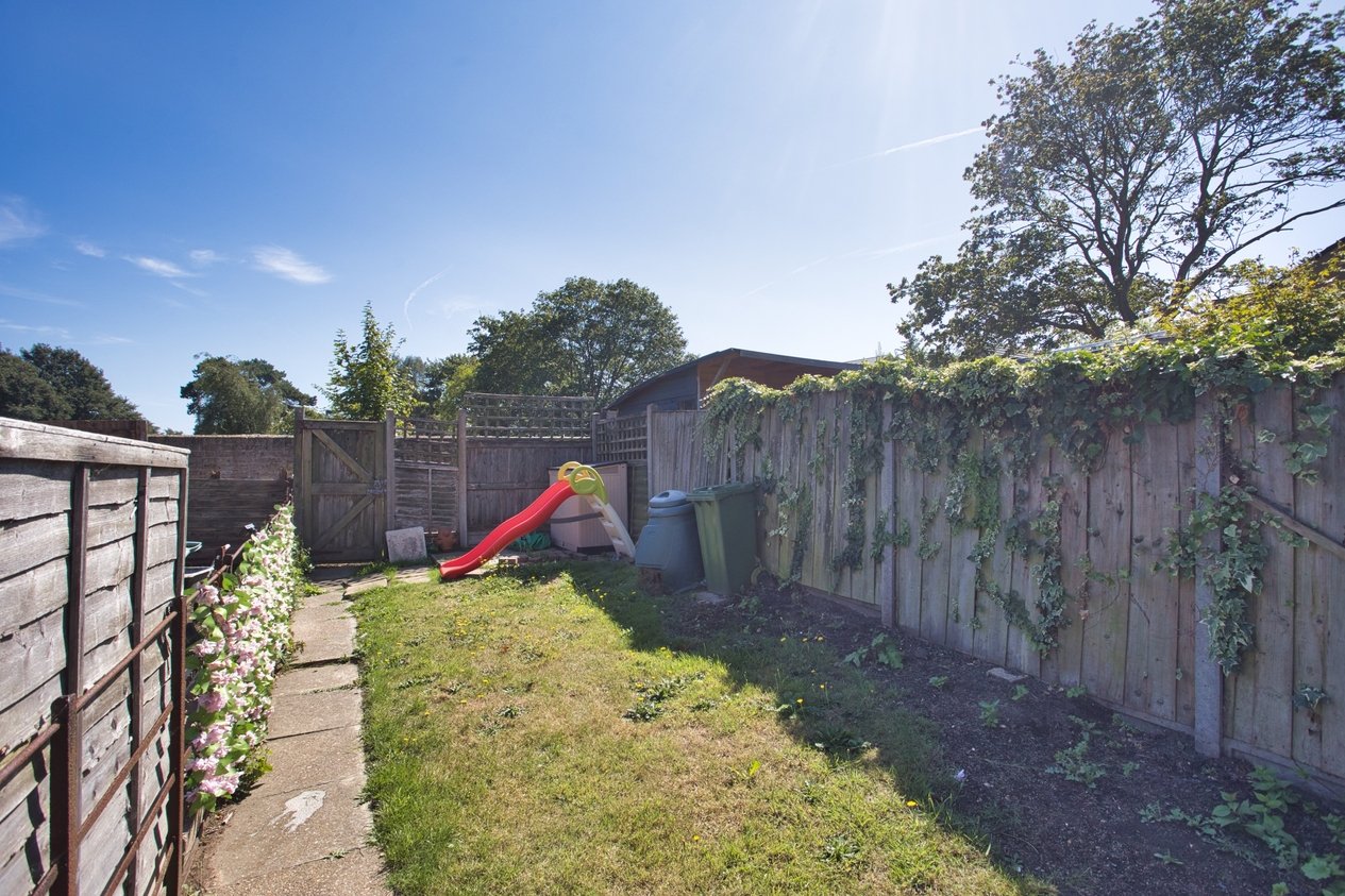 Properties For Sale in Mill Road Deal