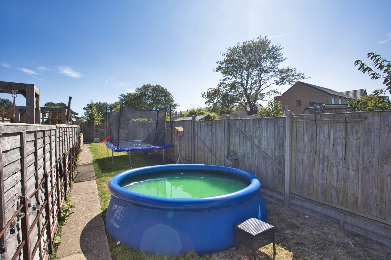 Properties For Sale in Mill Road Deal