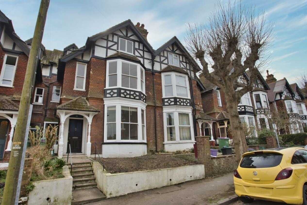 Properties Under Offer in Millfield Folkestone