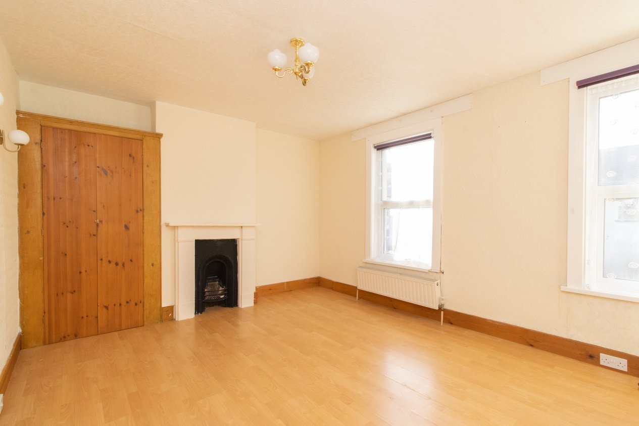 Properties Under Offer in Milton Avenue Margate