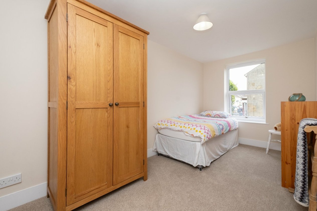 Properties Under Offer in Minerva Avenue Dover