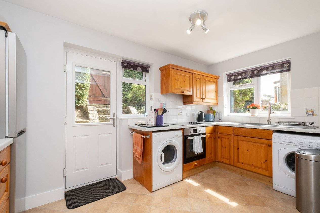 Properties Under Offer in Minerva Avenue Dover