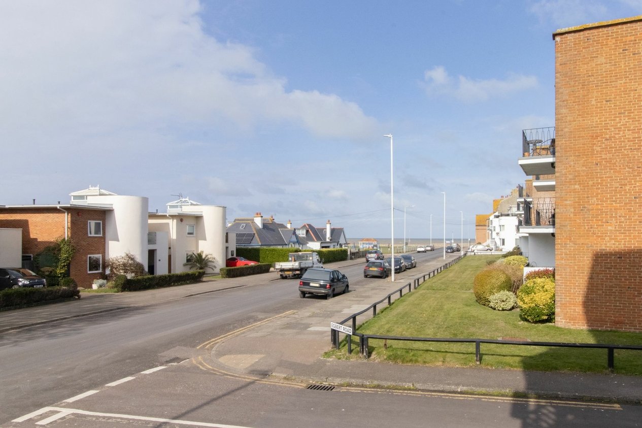 Properties Sold Subject To Contract in Minnis Road  Birchington