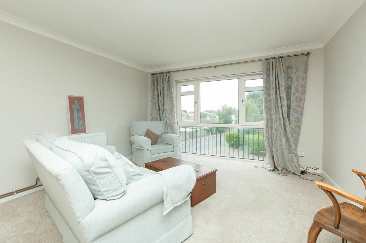 Properties For Sale in Minnis Road  Hazel Court