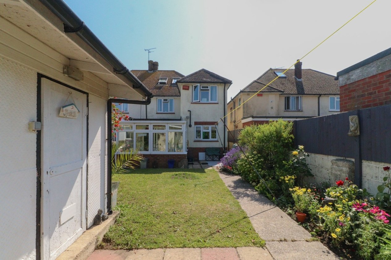 Properties For Sale in Minster Road Westgate-On-Sea