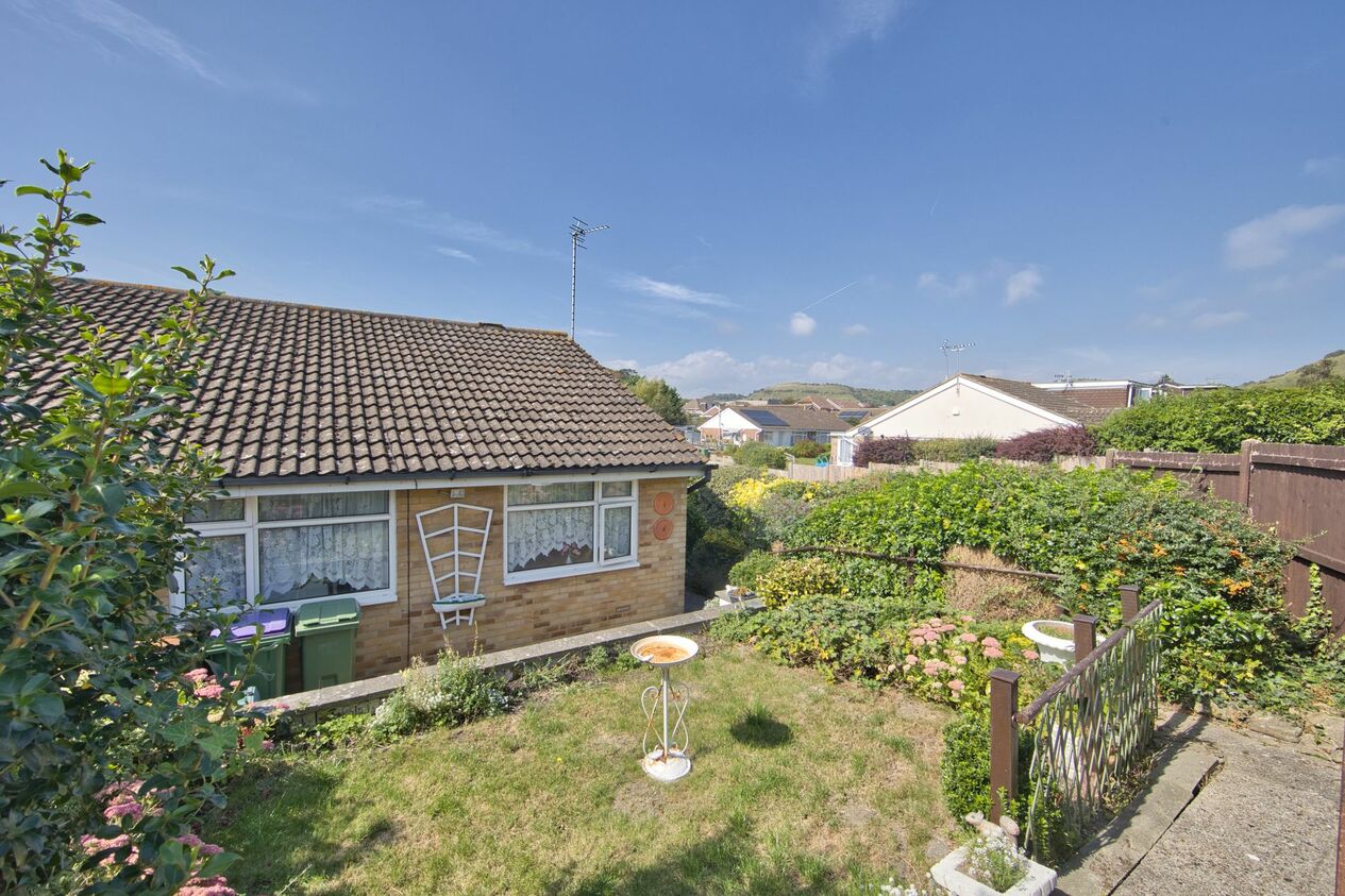 Properties For Sale in Moat Farm Road  Folkestone