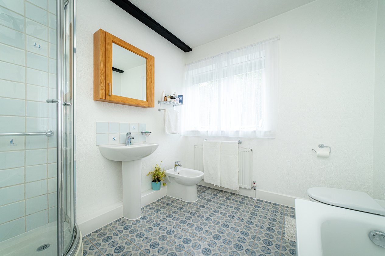 Properties For Sale in Moat Lane Fordwich