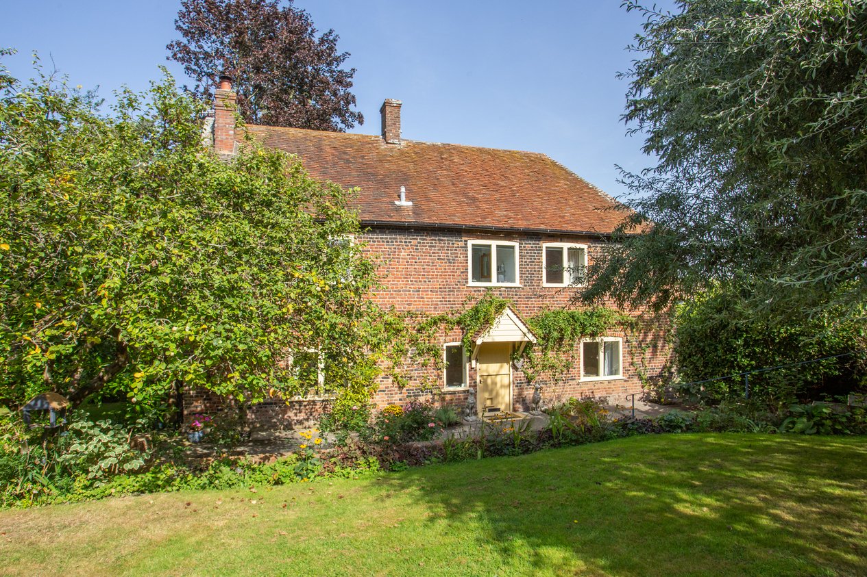 Properties For Sale in Moat Lane Fordwich