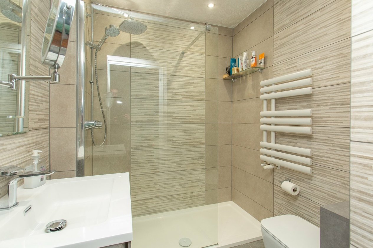 Properties For Sale in Molland Lane Ash