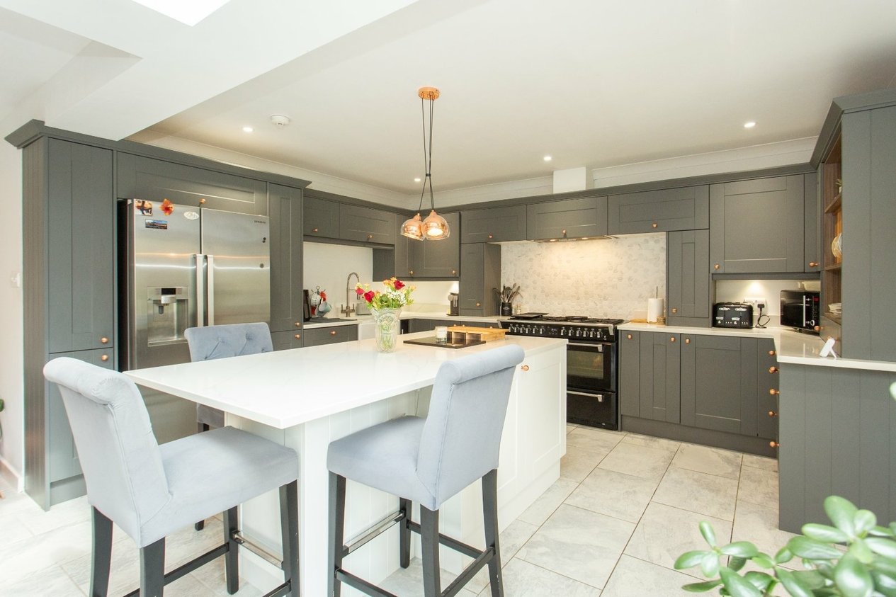 Properties For Sale in Molland Lane Ash