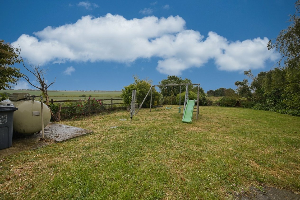 Properties For Sale in Monkton Road Farm Cottages 