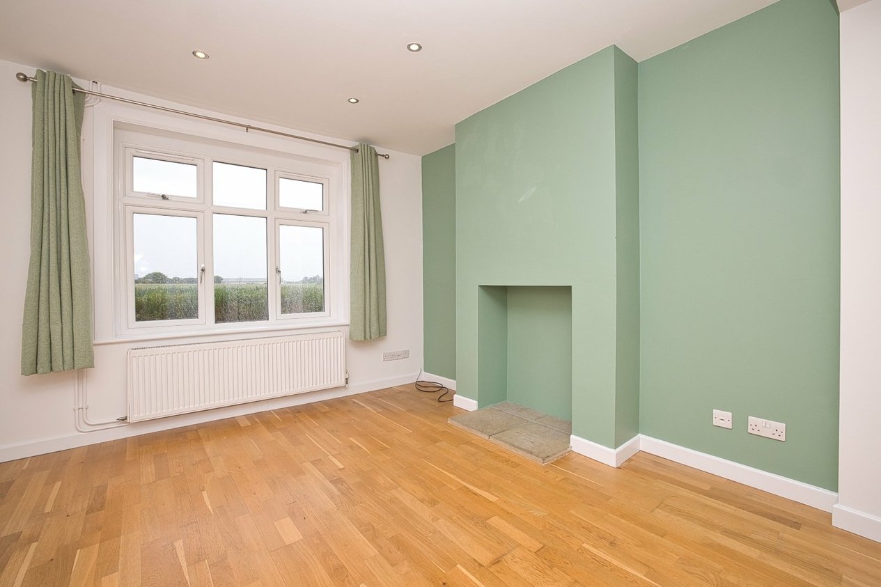 Properties For Sale in Monkton Road Farm Cottages 
