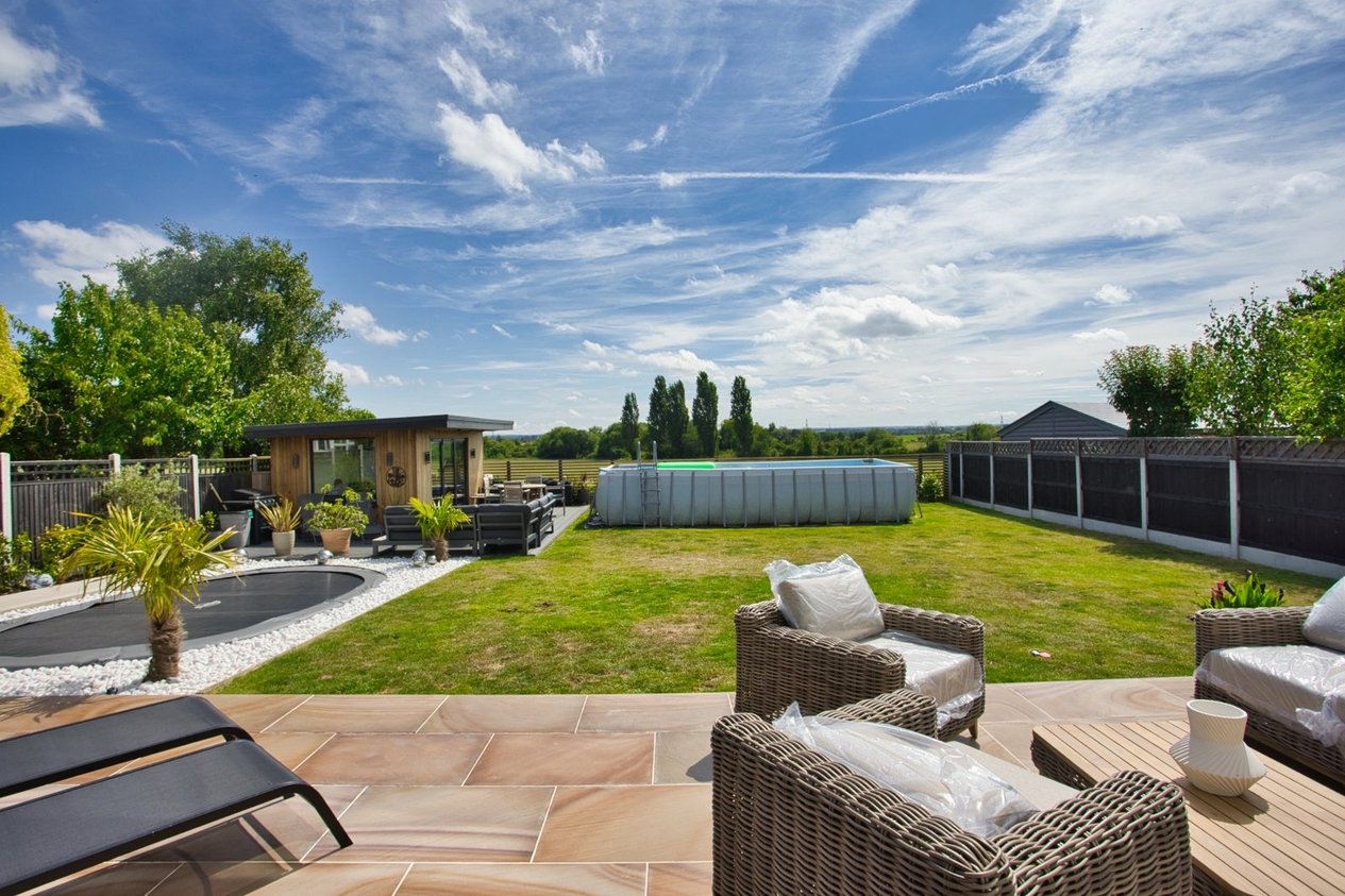 Properties For Sale in Monkton Road Minster