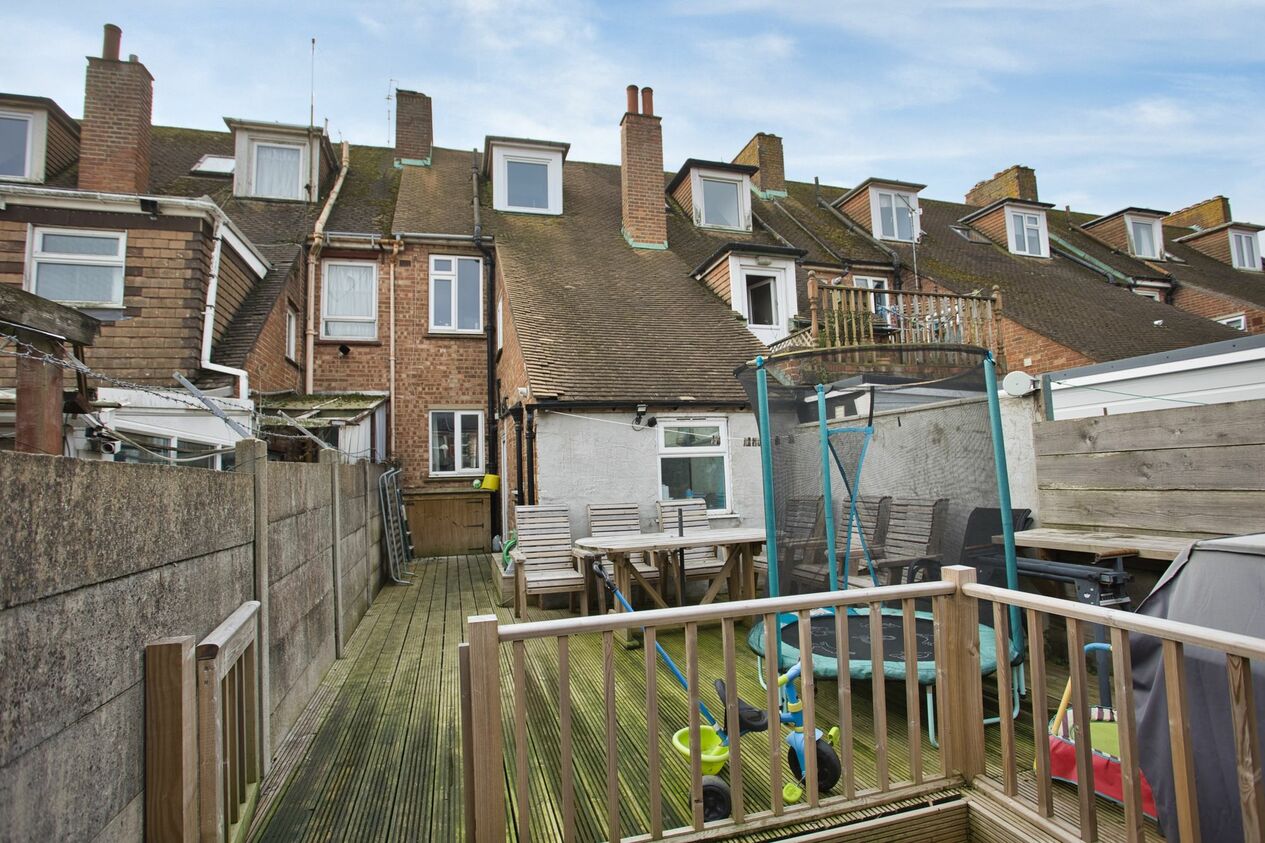 Properties For Sale in Morehall Avenue  Cheriton
