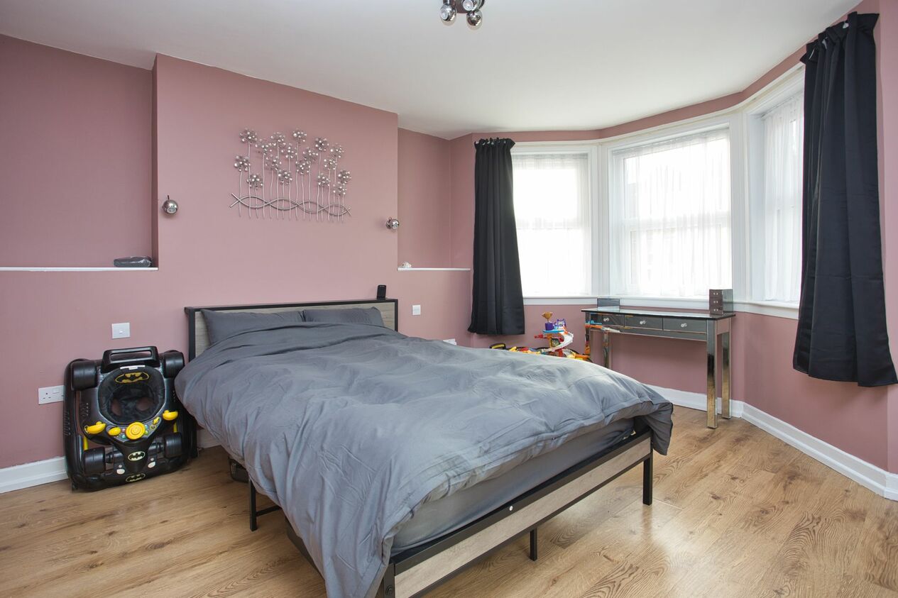 Properties For Sale in Morehall Avenue  Cheriton