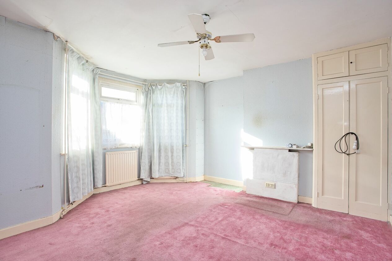 Properties For Sale in Morehall Avenue  Folkestone