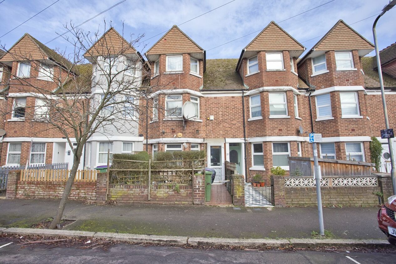 Properties For Sale in Morehall Avenue  Folkestone