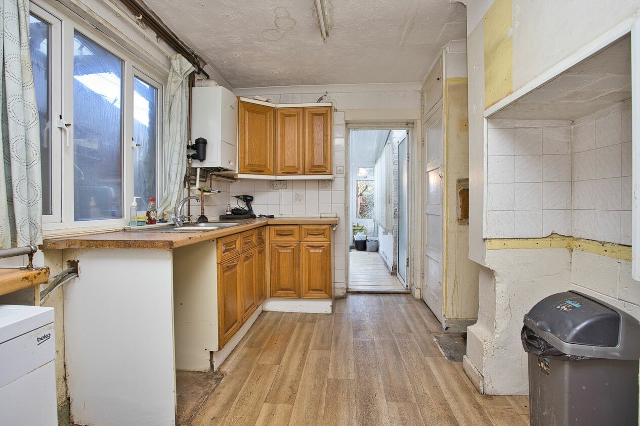 Properties For Sale in Morehall Avenue  Folkestone