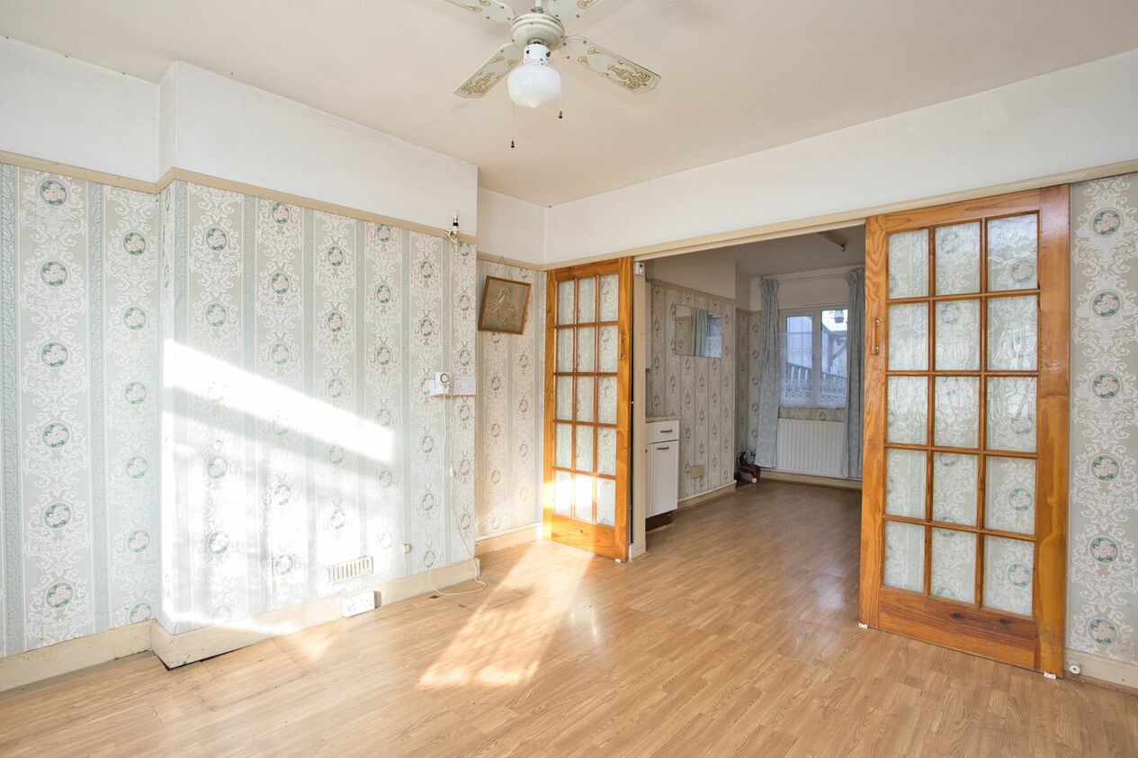 Properties For Sale in Morehall Avenue  Folkestone