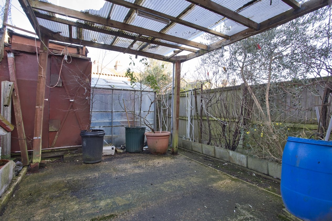 Properties For Sale in Morehall Avenue Folkestone