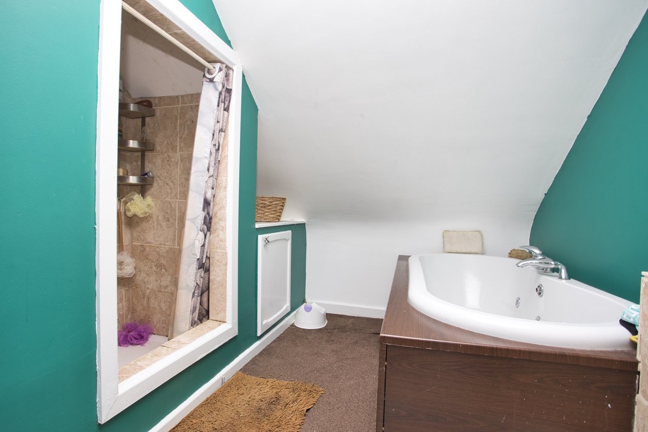 Properties For Sale in Morehall Avenue Folkestone
