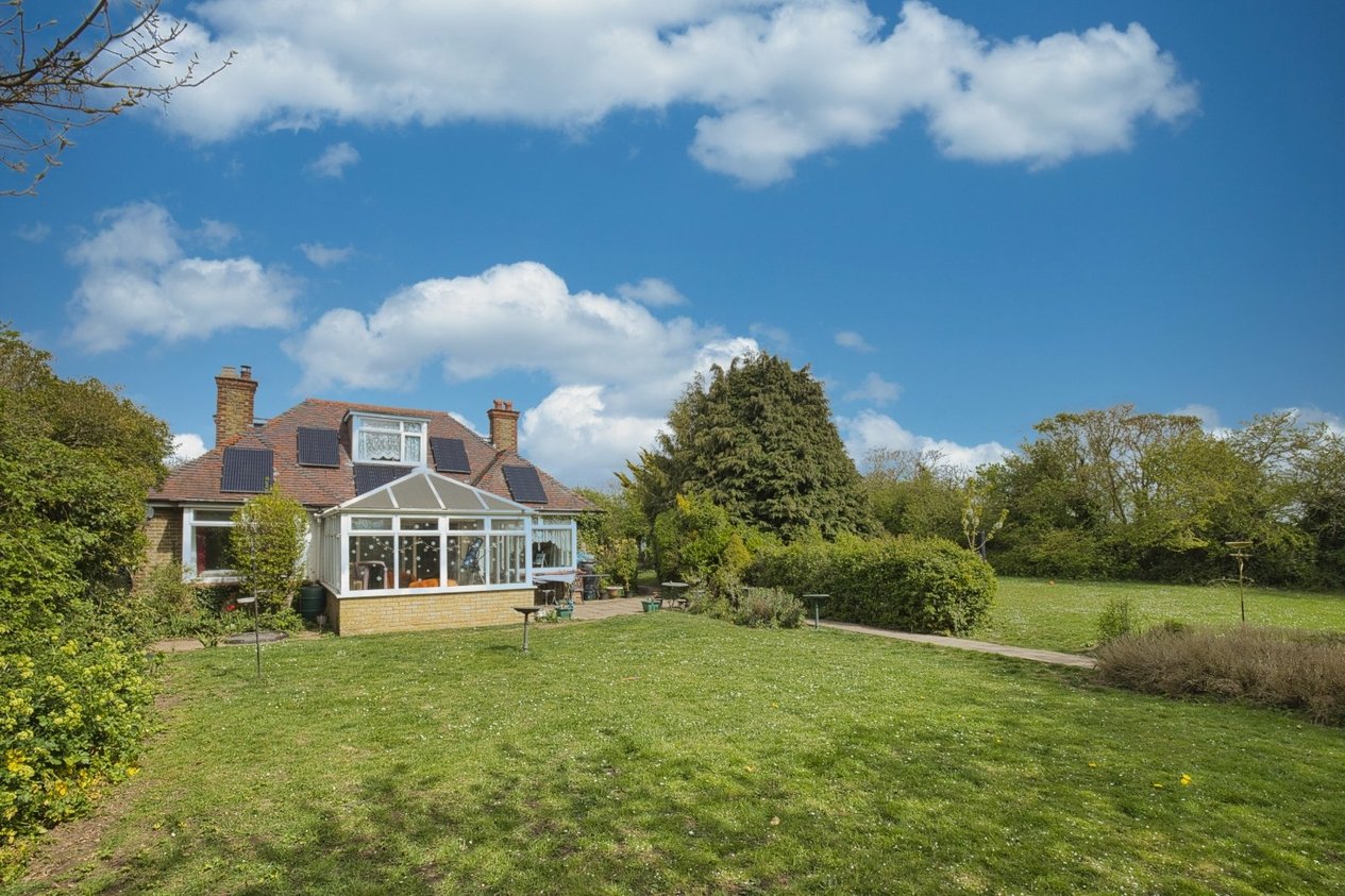 Properties For Sale in Mount Pleasant Minster