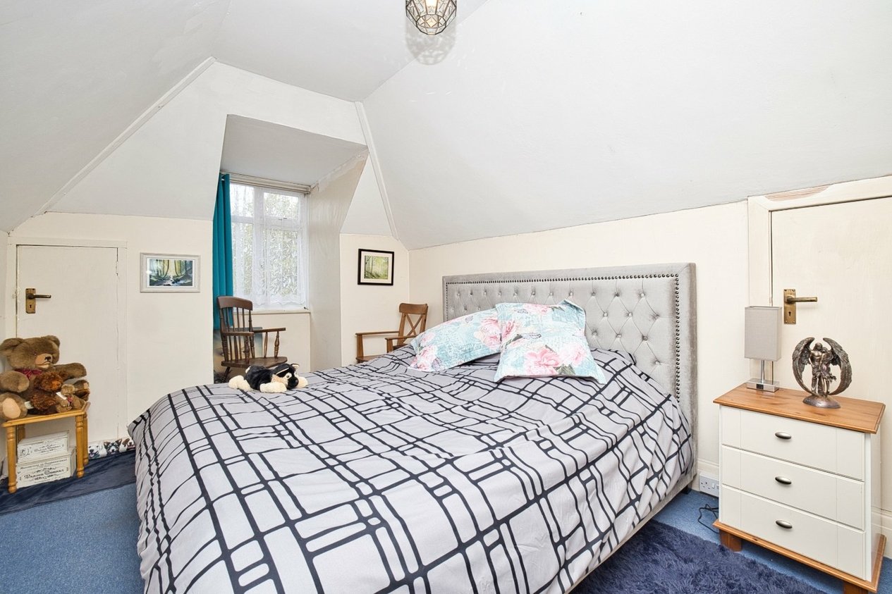 Properties For Sale in Mount Pleasant Minster