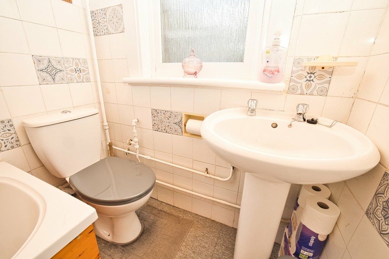 Properties For Sale in Mount Pleasant Minster