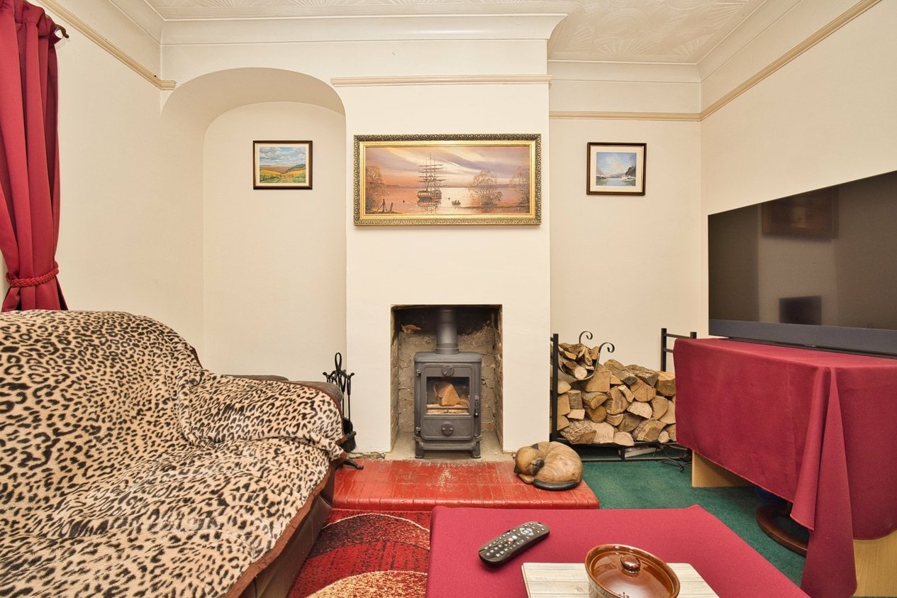 Properties For Sale in Mount Pleasant Minster