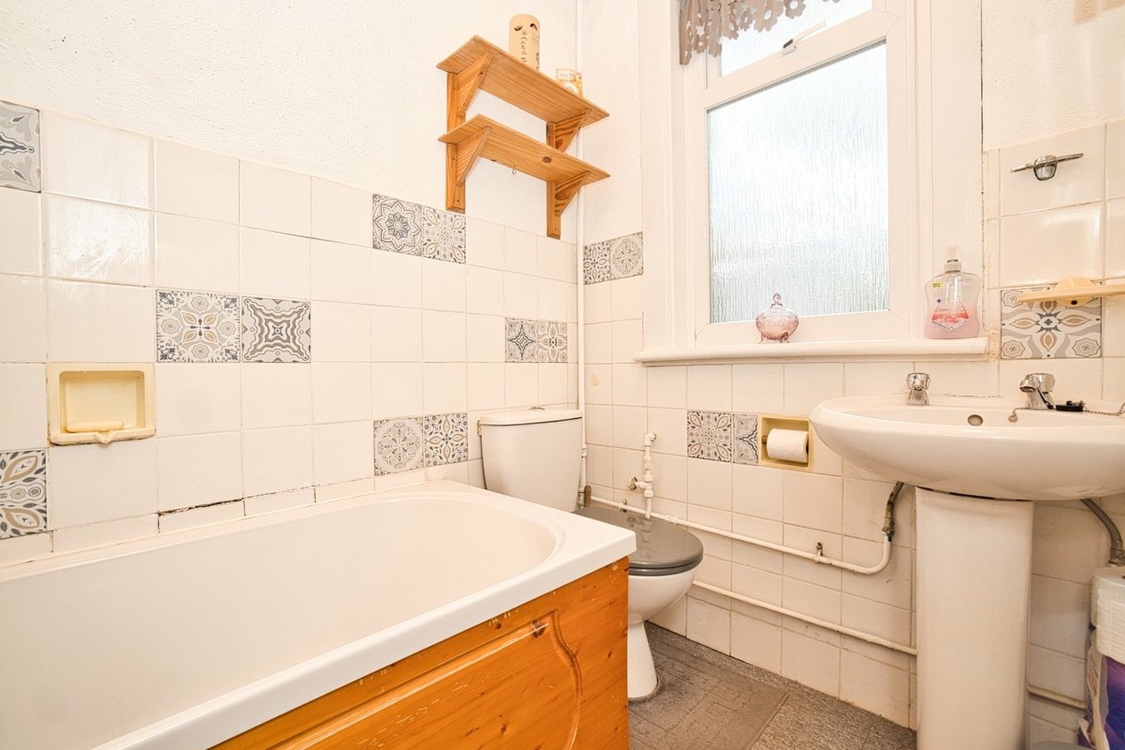 Properties For Sale in Mount Pleasant Minster