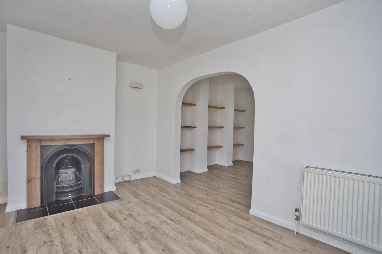 Properties Under Offer in Mount Pleasant Road Folkestone