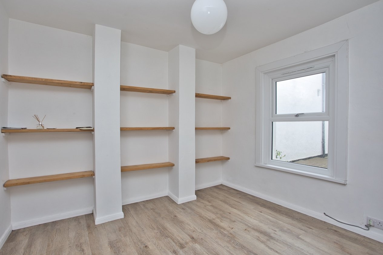 Properties Under Offer in Mount Pleasant Road Folkestone