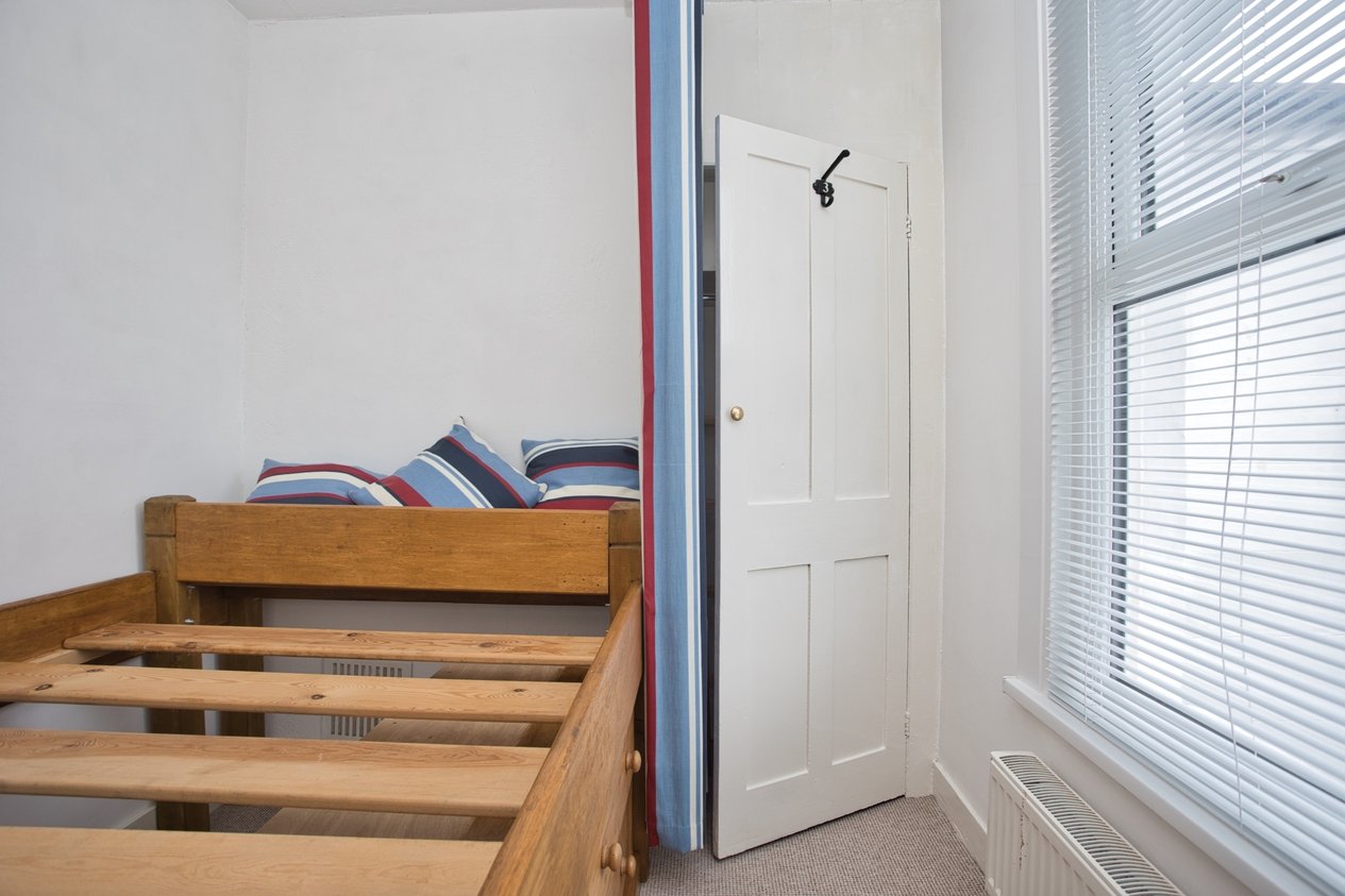 Properties Under Offer in Mount Pleasant Road Folkestone