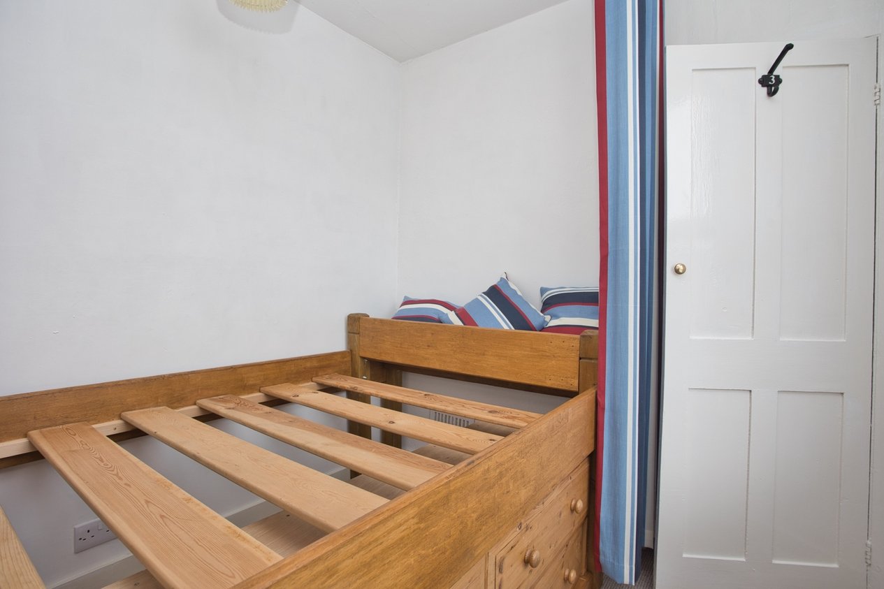 Properties Under Offer in Mount Pleasant Road Folkestone
