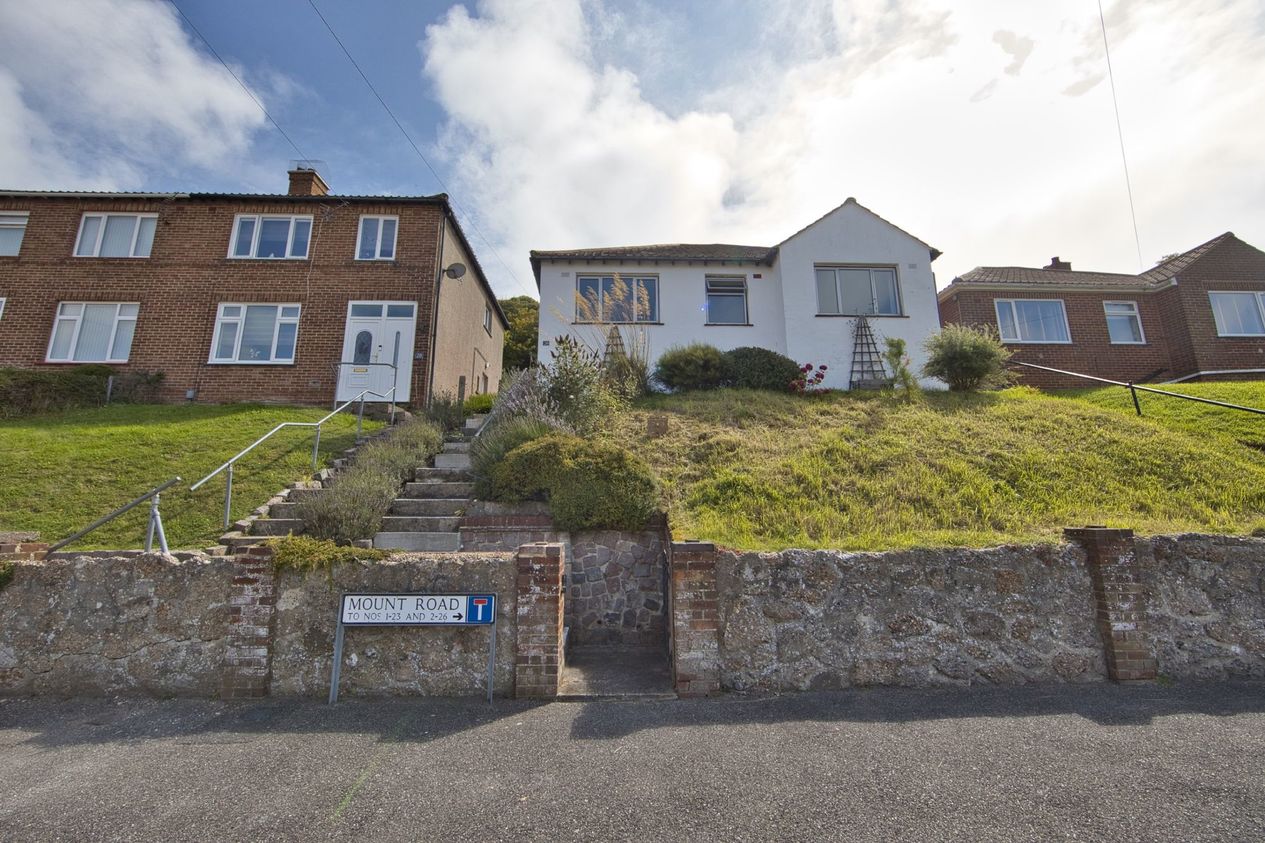 Properties Sold Subject To Contract in Mount Road  Dover