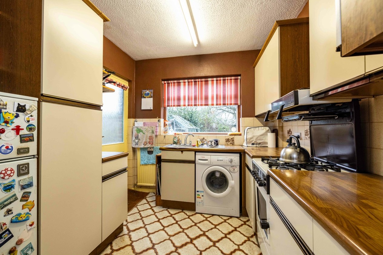 Properties Under Offer in Nackington Road Canterbury