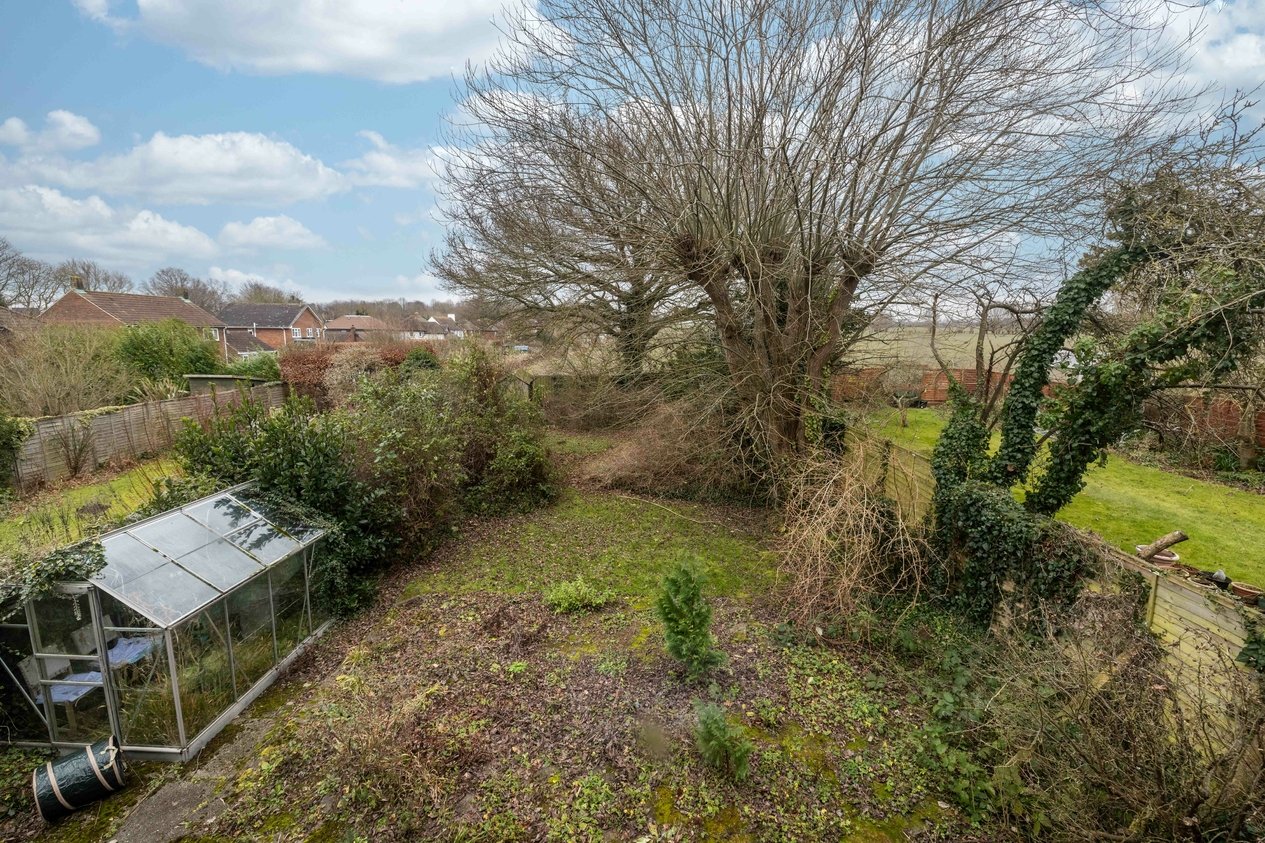 Properties Under Offer in Nackington Road Canterbury