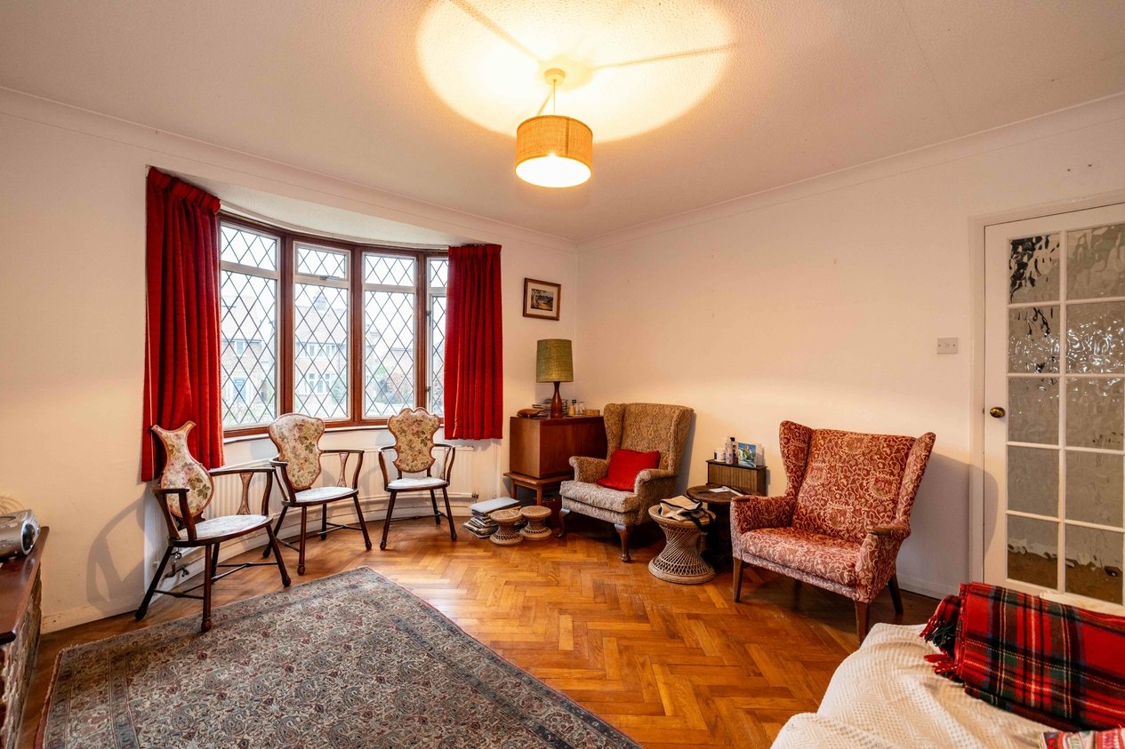 Properties Under Offer in Nackington Road Canterbury