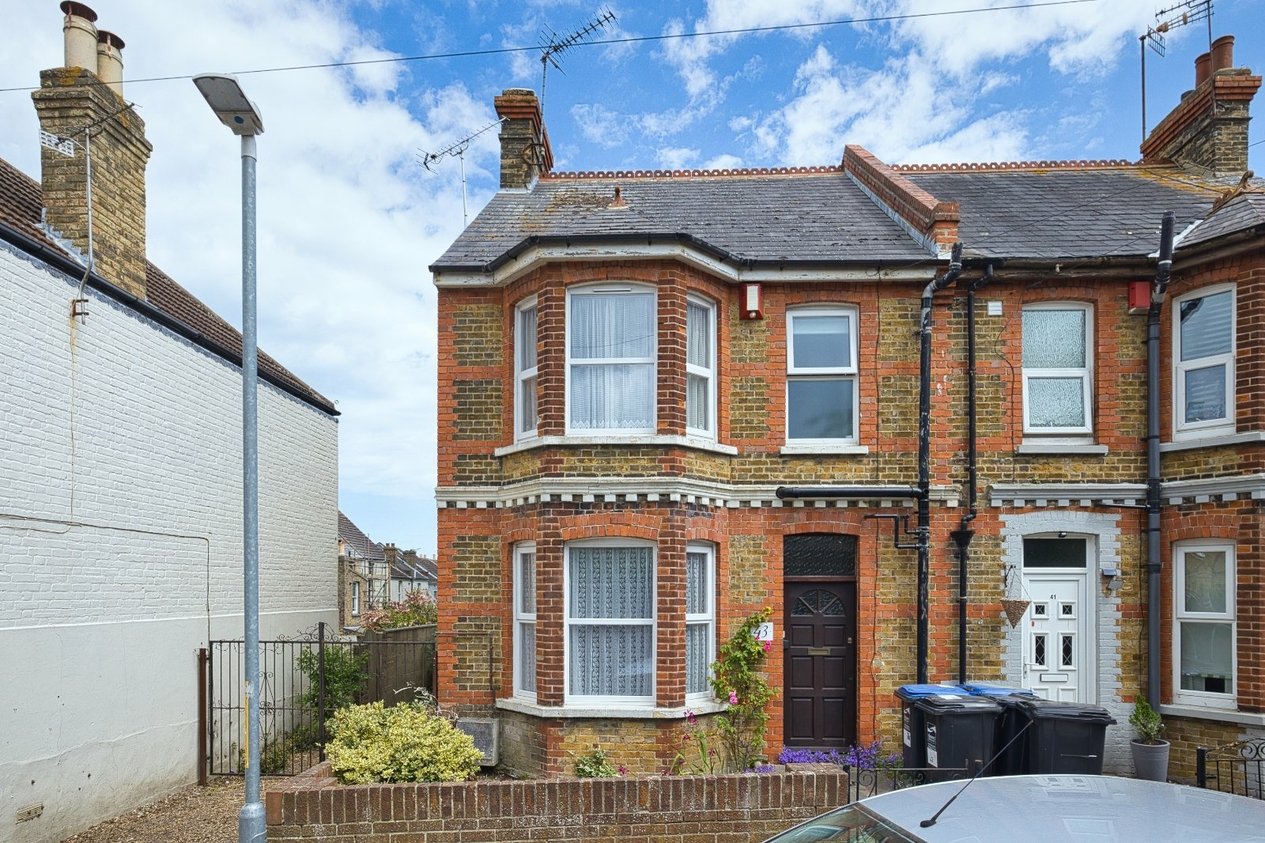 Properties For Sale in Napleton Road Ramsgate