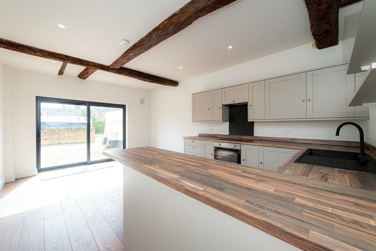 Properties Under Offer in Nargate Street Canterbury