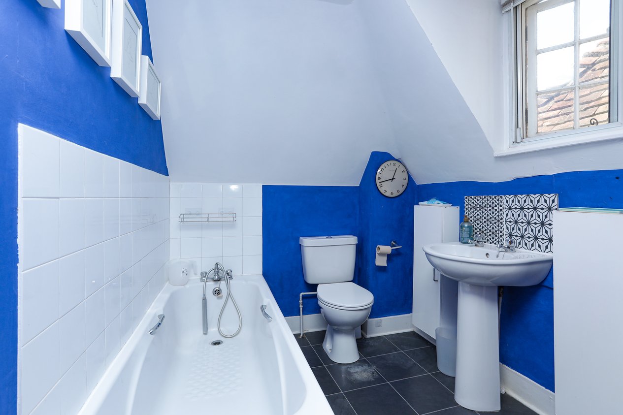 Properties For Sale in Nargate Street Canterbury