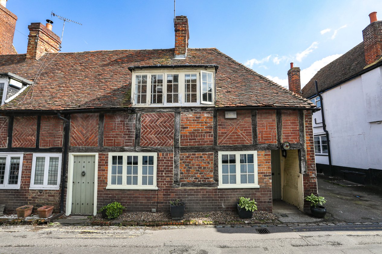 Properties For Sale in Nargate Street Canterbury
