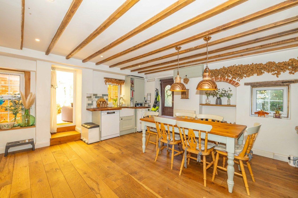 Properties For Sale in Nargate Street Littlebourne