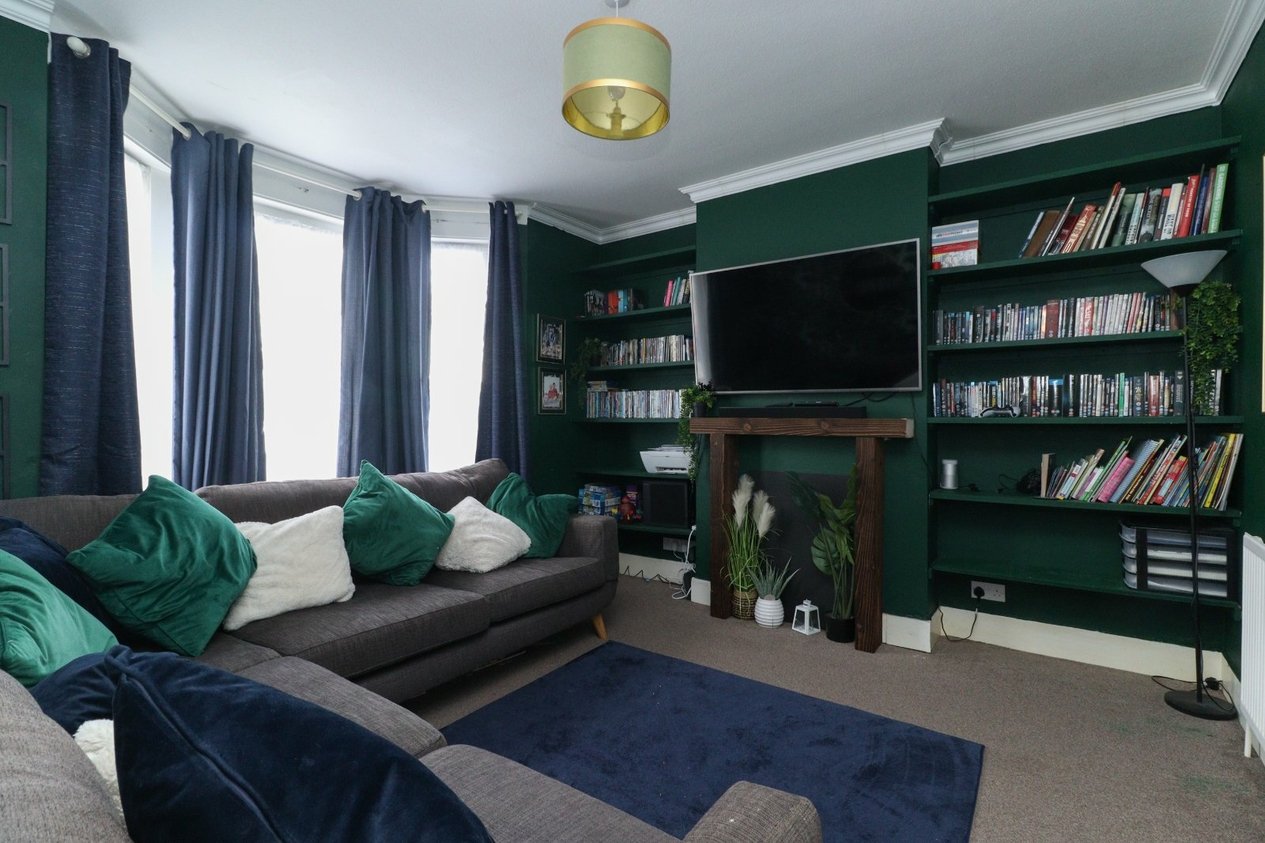Properties For Sale in Nash Court Gardens Margate