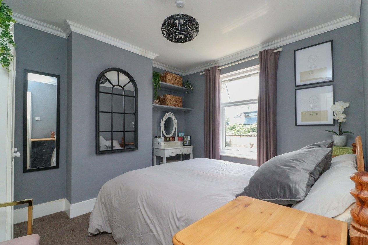 Properties For Sale in Nash Court Gardens Margate