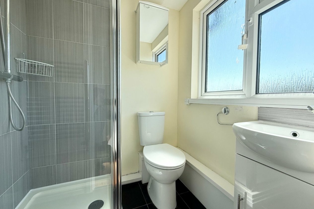 Properties For Sale in Nash Court Gardens 