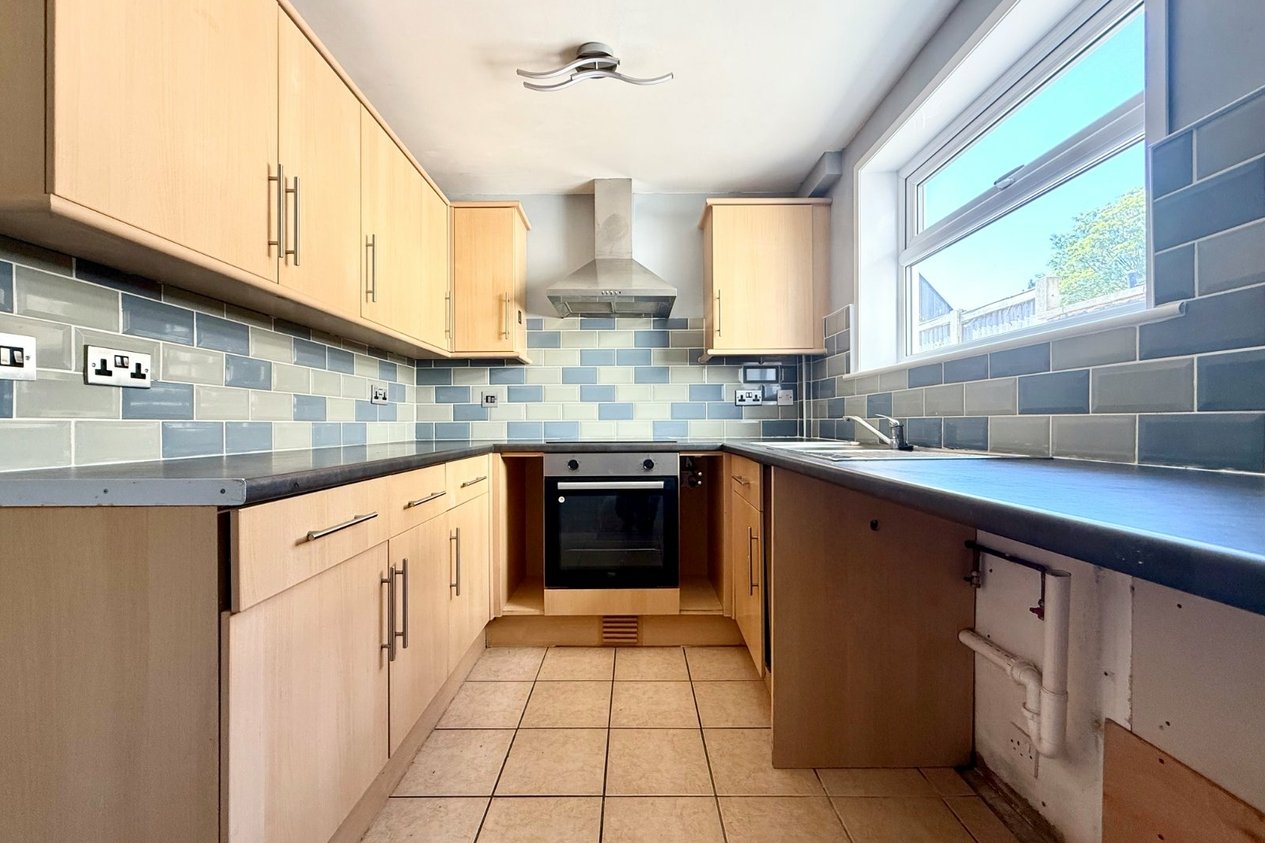 Properties For Sale in Nash Court Gardens 
