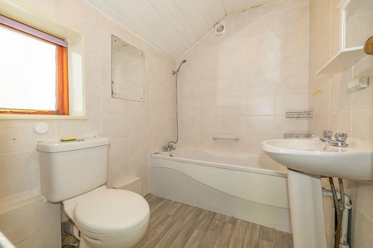Properties For Sale in Nethergong Hill Upstreet